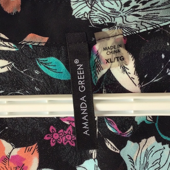 Bundle ladies 1X tops (4 pieces) - Picture 8 of 11